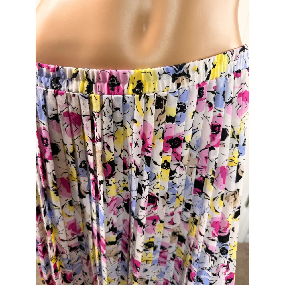Womens DANA BUCHMAN Midi Skirt L White Floral Pleated Romantic Breezy Artsy Airy